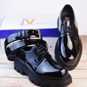 حذاء شانكي لماع (فرنيه) برباط ونعل فوم